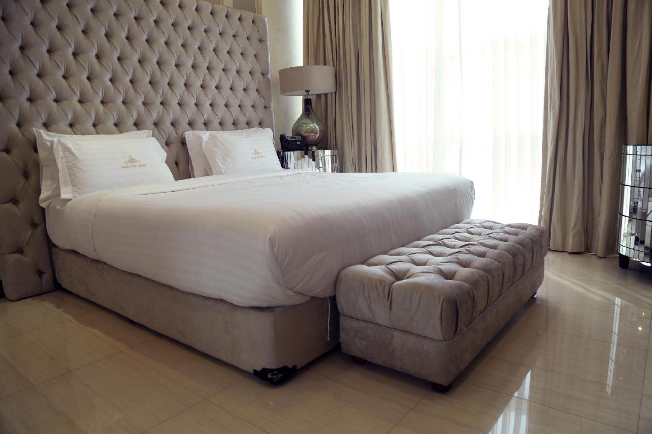 ברזוויל Hotel Amaritsah מראה חיצוני תמונה